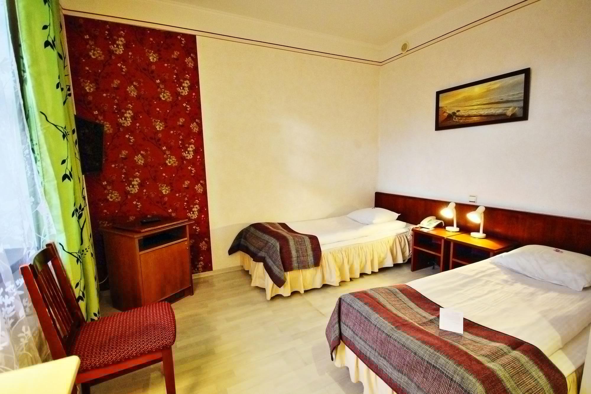 Nb Hotel With Free Parking Riga Bagian luar foto